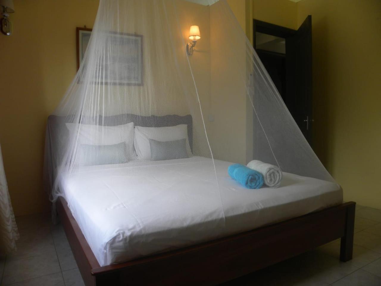 Arabica Villa Flic en Flac Exterior photo